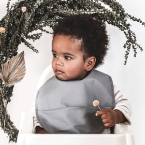 SNUGGLE HUNNY || Grey | Snuggle Bib Waterproof