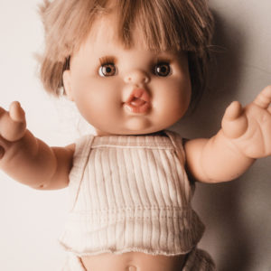 Cream ribbed singlet and bloomer set with scrunchie for 38cm doll - Minikane - Miniland - Paola  Reina