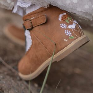POSY || Premium wax leather with embroidery t-bars || Toddler | Child